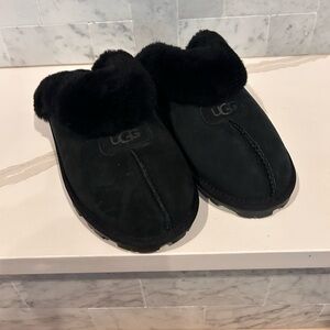 UGG Black coquette slippers 11